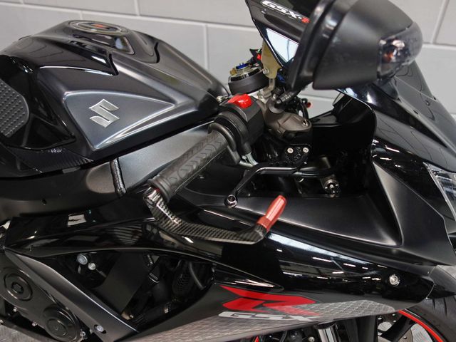 suzuki - gsx-r-750
