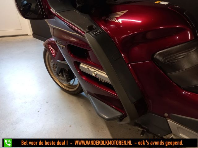 honda - st-1100-pan-european-cbs-abs-tcs