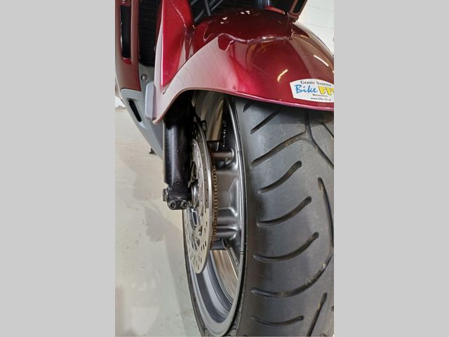 honda - st-1100-pan-european-abs-tcs
