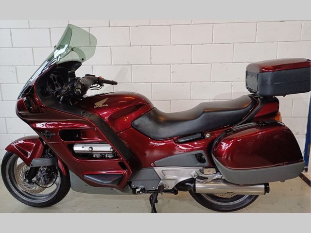 honda - st-1100-pan-european-abs-tcs