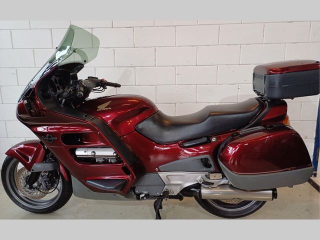honda - st-1100-pan-european-abs-tcs