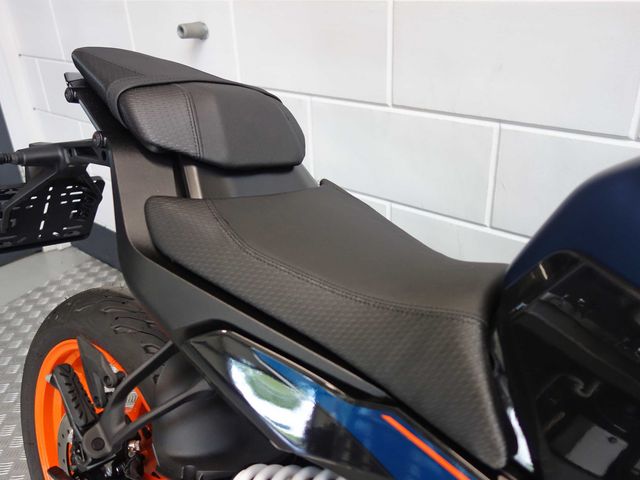 ktm - 125-duke