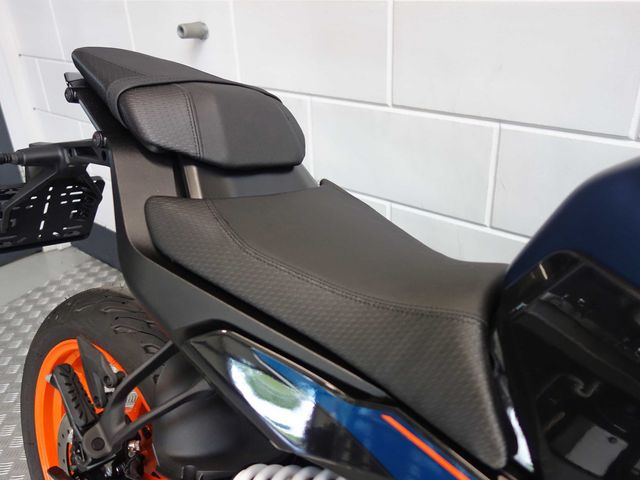 ktm - 125-duke