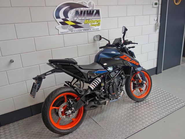 ktm - 125-duke