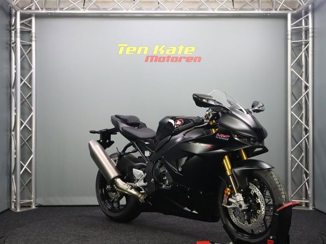 honda - cbr-1000-rr-fireblade-sp