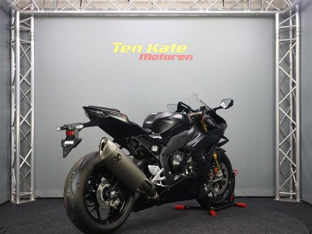 honda - cbr-1000-rr-fireblade-sp