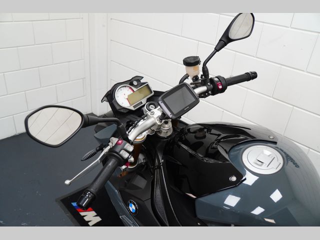 bmw - s-1000-r