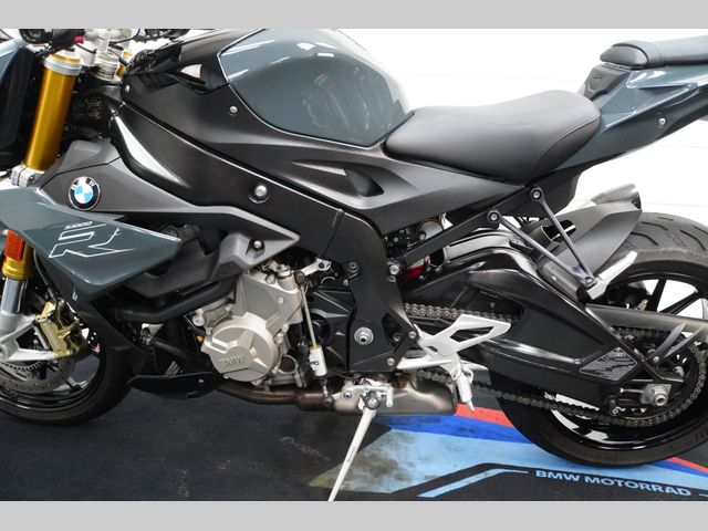 bmw - s-1000-r