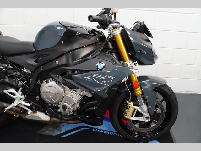 bmw - s-1000-r