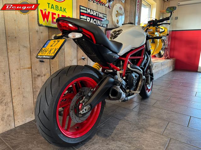 ducati - monster-797