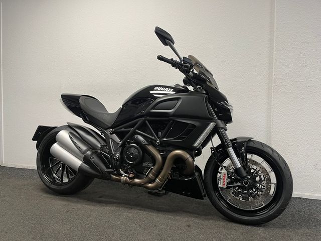 ducati - diavel