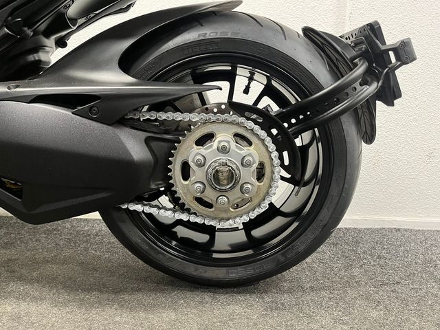 ducati - diavel