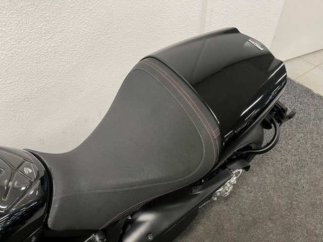 ducati - diavel