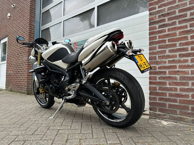 triumph - street-triple-675