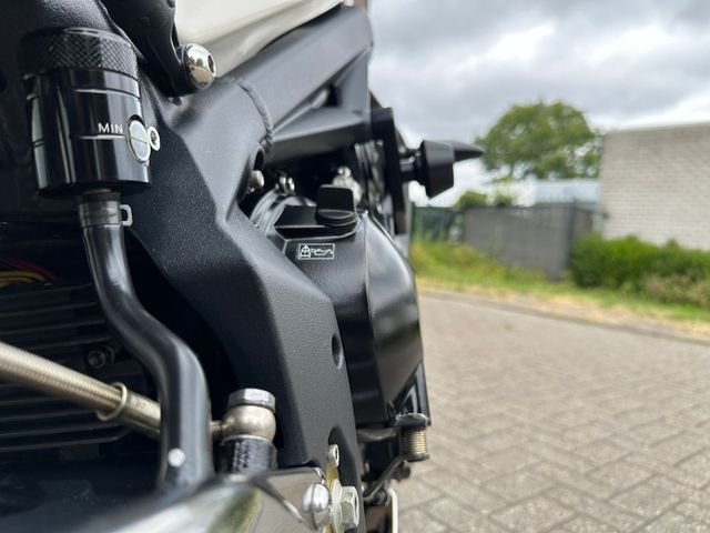triumph - street-triple-675