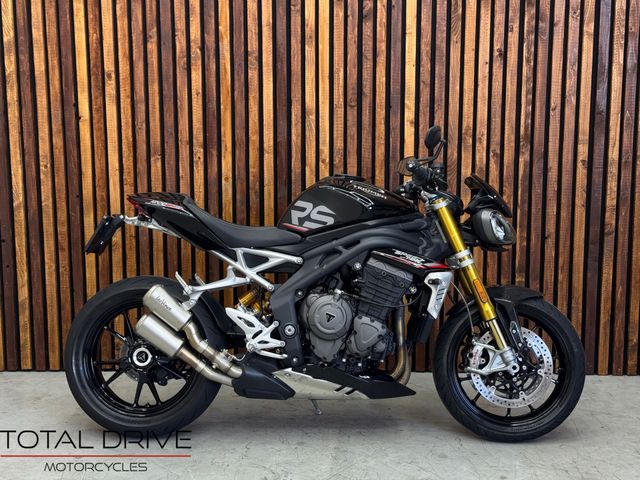 triumph - speed-triple-1200-rs