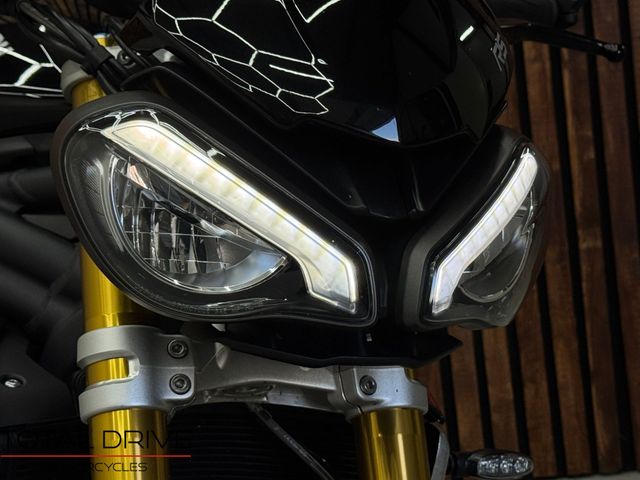 triumph - speed-triple-1200-rs