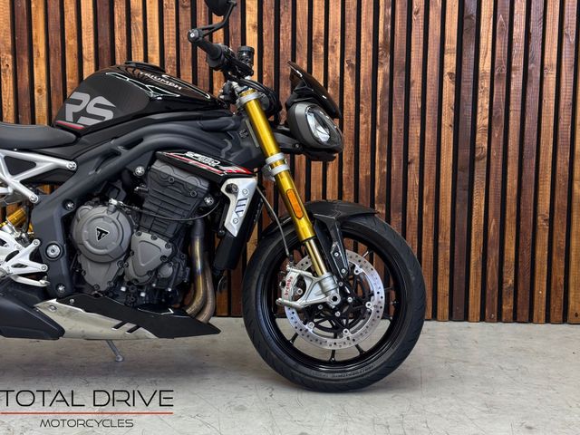 triumph - speed-triple-1200-rs