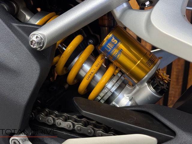 triumph - speed-triple-1200-rs