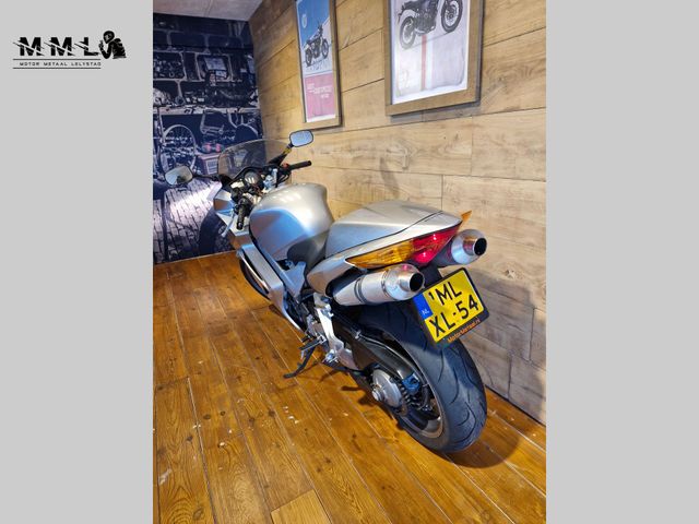 honda - vfr-800