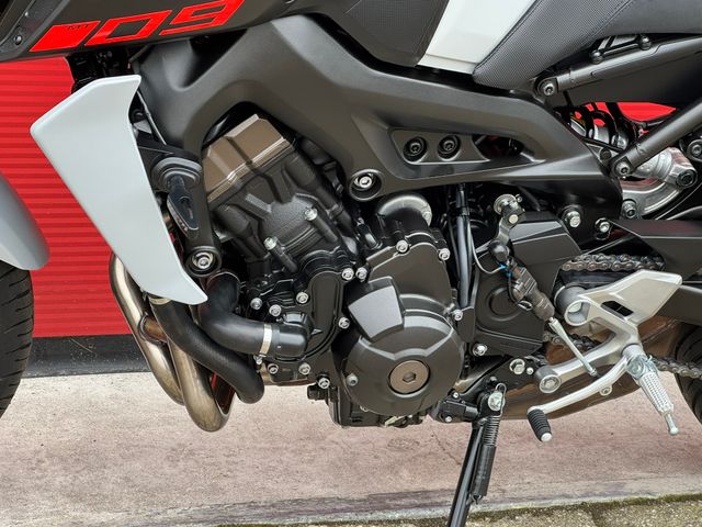yamaha - mt-09-abs