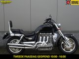 TRIUMPH ROCKET III