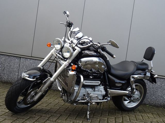 triumph - rocket-iii