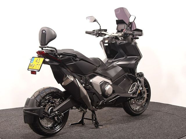 honda - x-adv