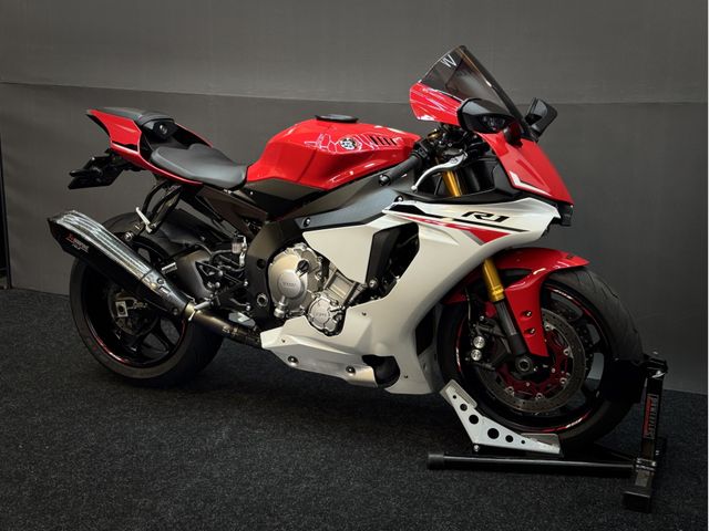 yamaha - r1