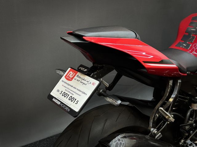 yamaha - r1