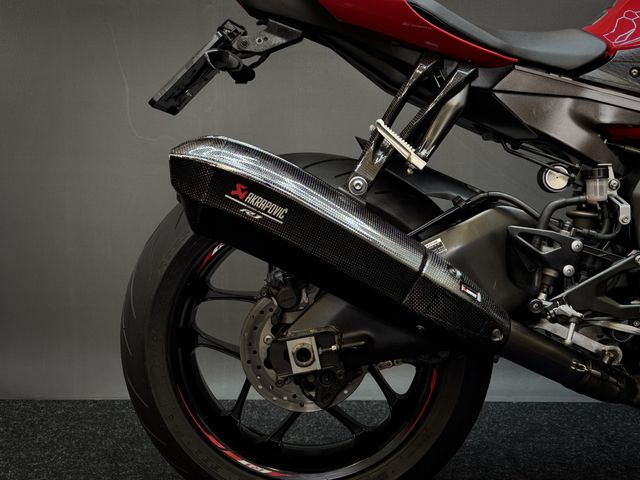 yamaha - r1