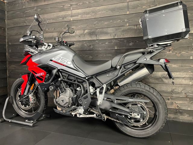 triumph - tiger-850-sport