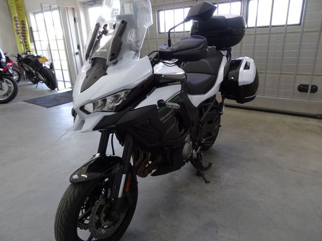 kawasaki - versys-1000-grand-tourer