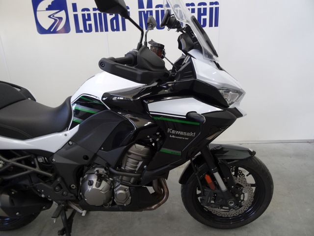 kawasaki - versys-1000-grand-tourer