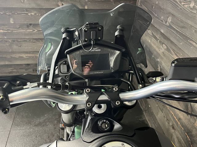 moto-guzzi - v-85-tt