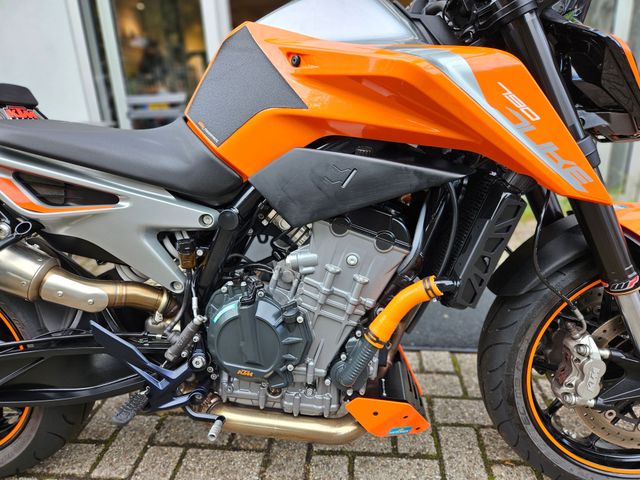 ktm - 790-duke