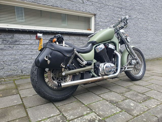 suzuki - vs-1400-intruder