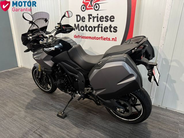 triumph - tiger-1050-abs