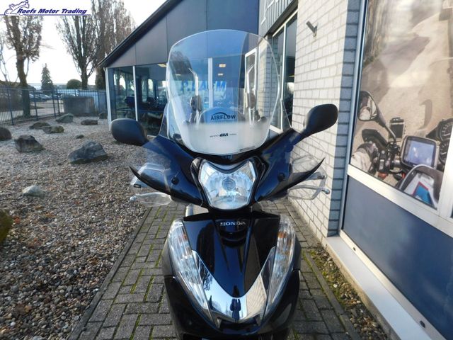 honda - sh-300i---abs