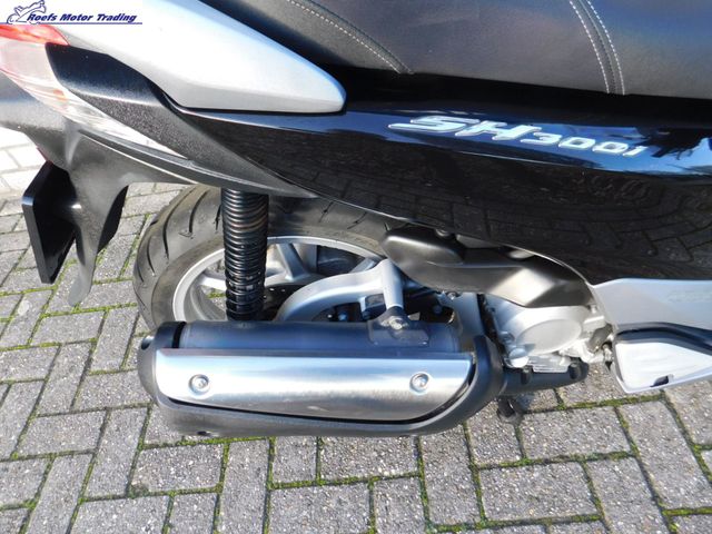 honda - sh-300i---abs