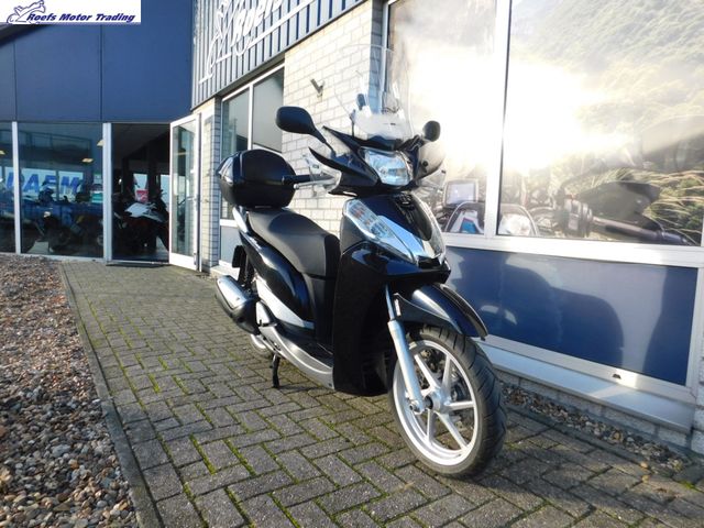 honda - sh-300i---abs