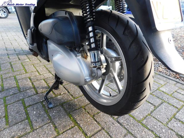 honda - sh-300i---abs