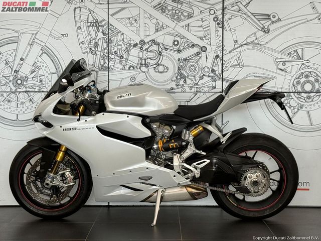 ducati - 1199-panigale-s