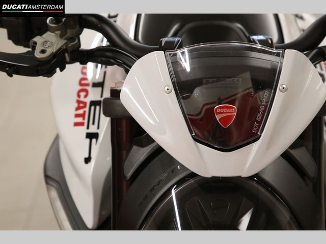 ducati - monster-plus