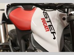 Ducati Monster + 2023 occasion – foto 11 van 23