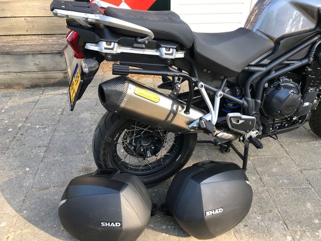 triumph - tiger-explorer-spoked-wheels