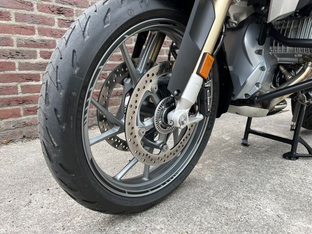 bmw - r-1250-gs