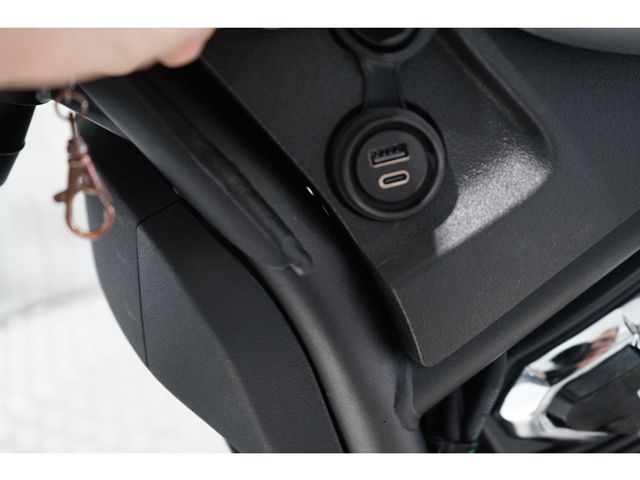 QJMOTOR - srv-600-v