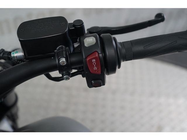 QJMOTOR - srv-600-v