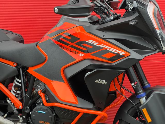 ktm - 1290-super-adventure-s